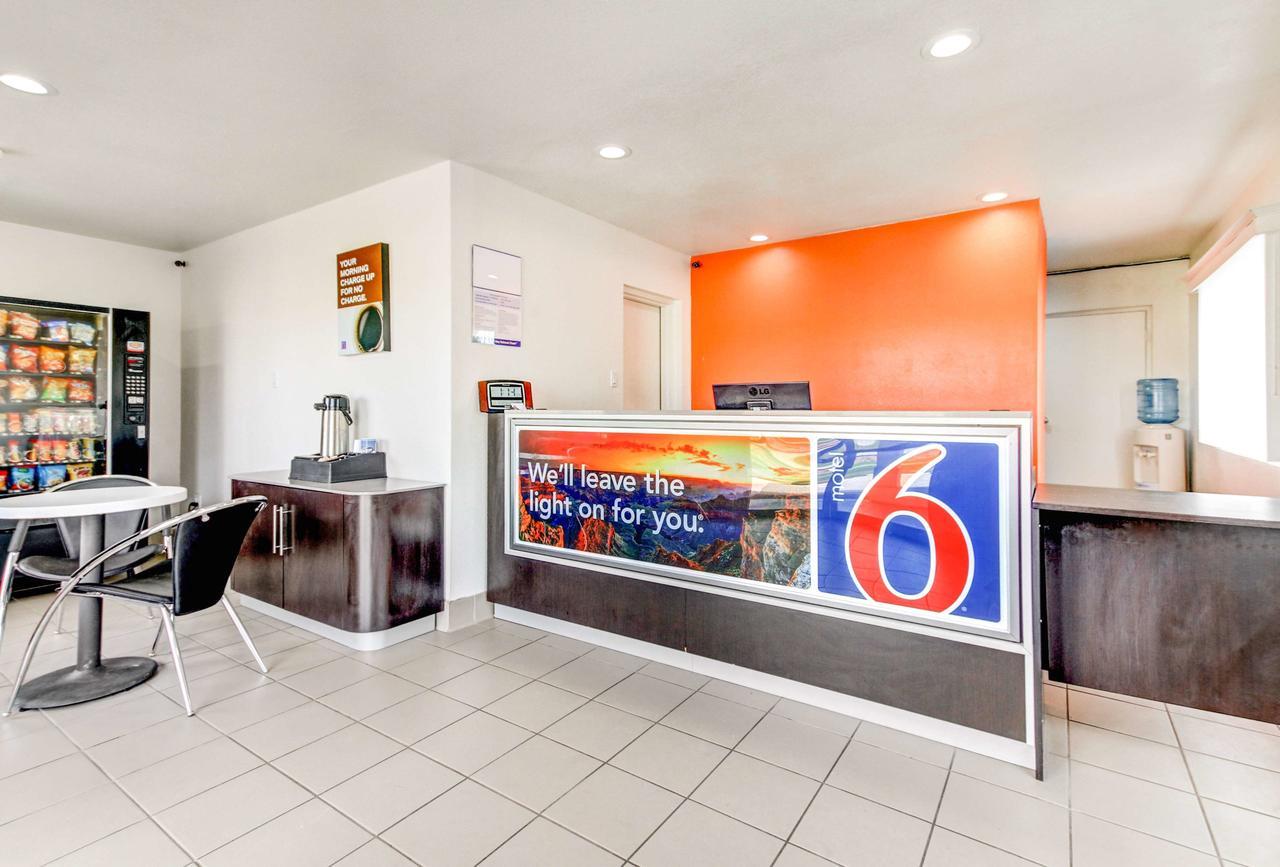 Motel 6 Waco - Lacy Lakeview Bellmead Bagian luar foto